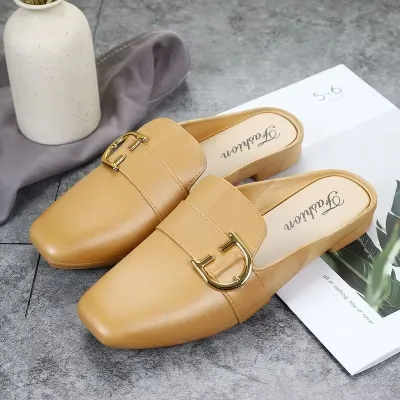 Sandals Slip-On Flat Design