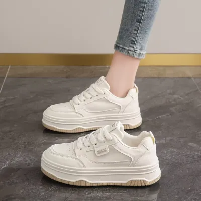 Women's Thick-soled Lace-up Shoe