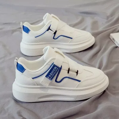  New Little White Female Sports Shoe