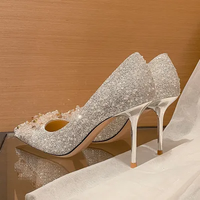 White Glitter Glamorous Point Sandal