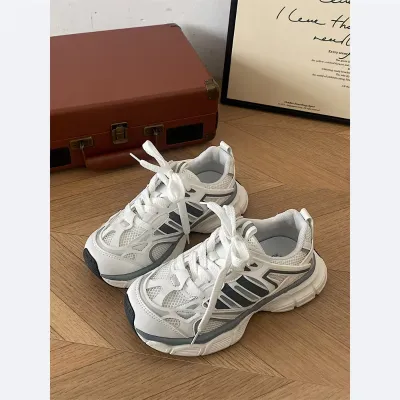  Female Model 'Daddy Shoes'