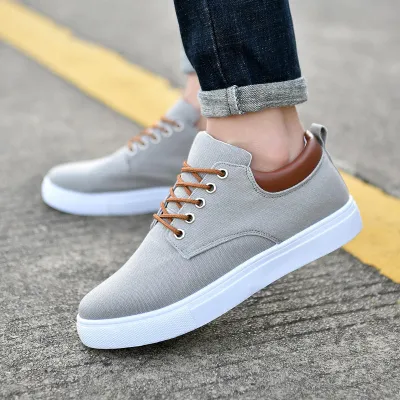  Men's Casual Trend Oversized Board Shoes