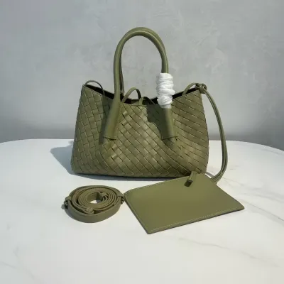  Cowhide Tote Underarm Shoulder Bags