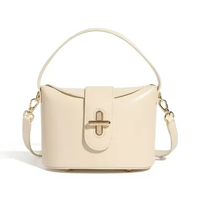 Trendy Women's Crossbody Leather Bags 