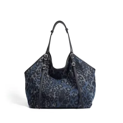 Tote Bag with Leather Strap Handle