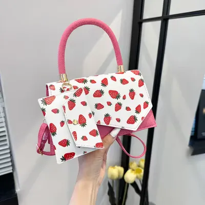 New Trendy Fashionable Women's Bag