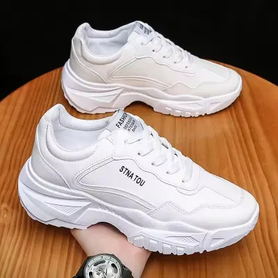 Flat Fashion Sports Sneakers