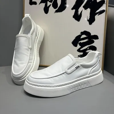  Flat Sports Shoes Comfortable 