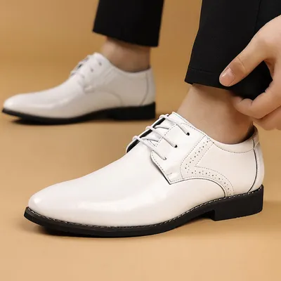  Men's British Style Pointed Shoe