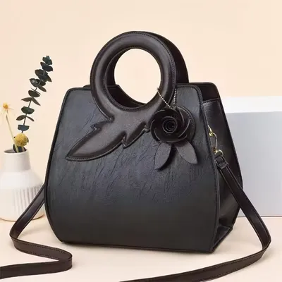 women Luxury Beautiful and Fashion Bag