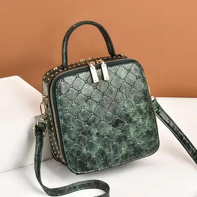 Comfortable and Light Big Tote Bag