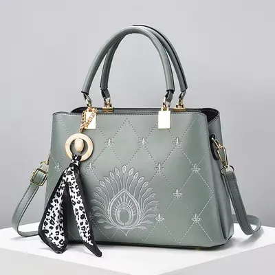 Most Popular Women's Long Handbag