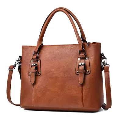  women seeking fashionable hand bag
