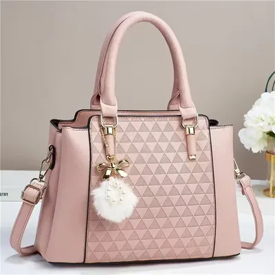 Comfortable and Beautiful Handbags 