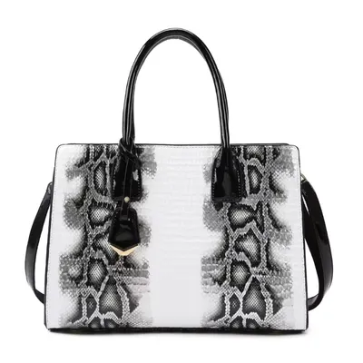 Women's Handbag Manufacturer