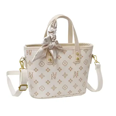 Luxurious Women's Fall Bucket Bags