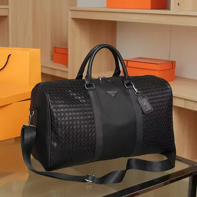 Short Travel Duffel Bag