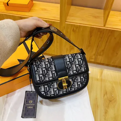 ortable Postal-style Lady's Bag