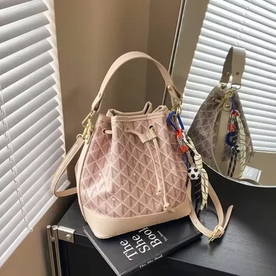 Women's Polyester Bucket Bag 