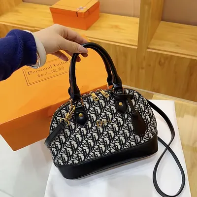  Flower Light Luxury Fashion Retro Bag