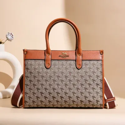 Casual TexURE Niche Design Handbag