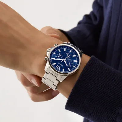 Guess Walker Blue Round Dial Quartz Men's Watch