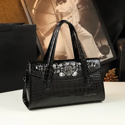 Luxury handbag for party