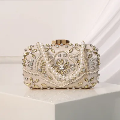 Handmade beaded pearl wrist bag