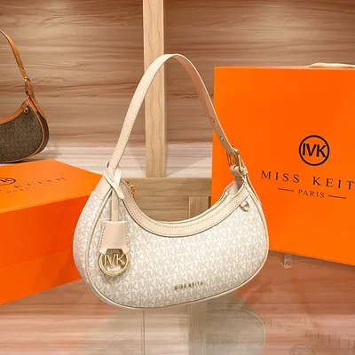 Versatile One-Shoulder Armpit Moon Bag