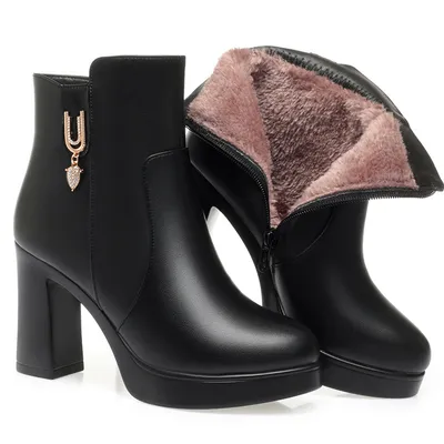 Chunky heel short boot for women