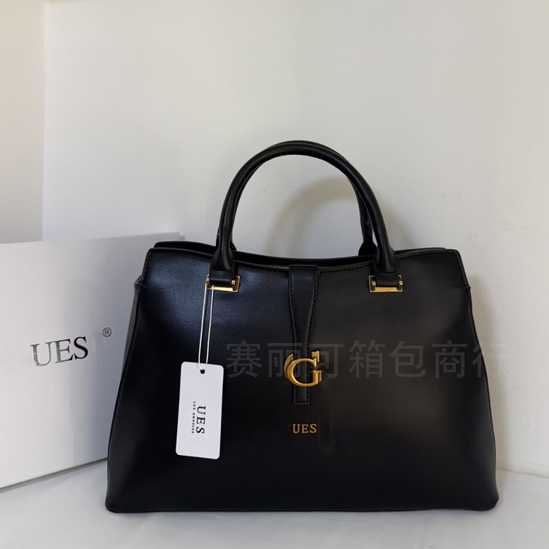 Hand-Held Women's Bags