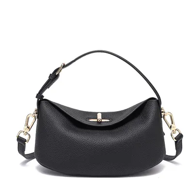 New lightweight casual shoulder bag.