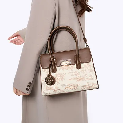 Large capacity embroidered handbag