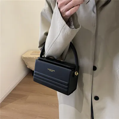 Magnetic Buckle Shoulder Crossbody Small Square Bag
