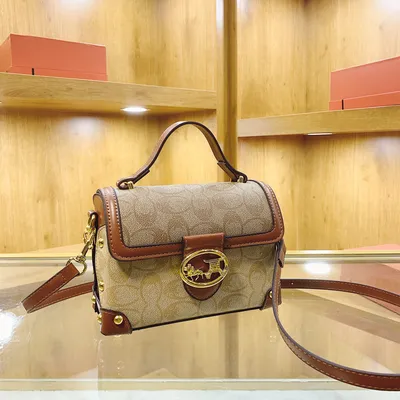 Versatile Fashionable Shoulder Crossbody Bag