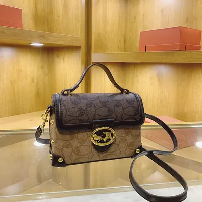 Versatile Fashionable Shoulder Crossbody Bag