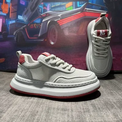 High-End Casual Shoes