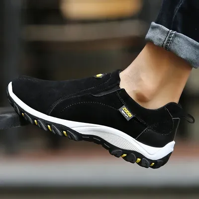 LIGHTWEIGHT CASUAL SPORTS RUNNING SHOES