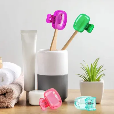 TOOTHBRUSH PROTECTIVE HEAD COVER CLIP