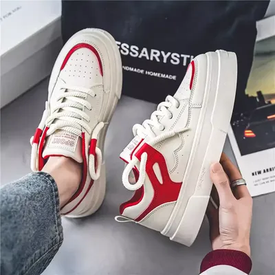 NEW TRENDY BREATHABLE SPORTS SKATEBOARD SHOES