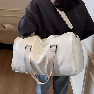 LARGE CAPACITY WATER-REPELLENT TRAVEL BAG