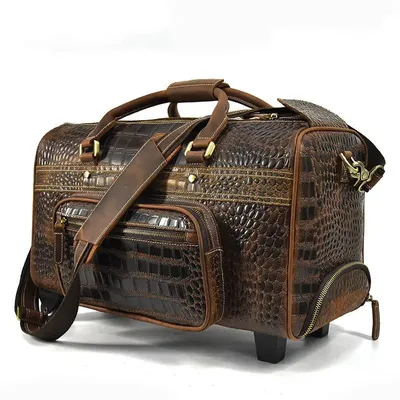 Retro Outdoor Large Capacity Leather Travel Bag