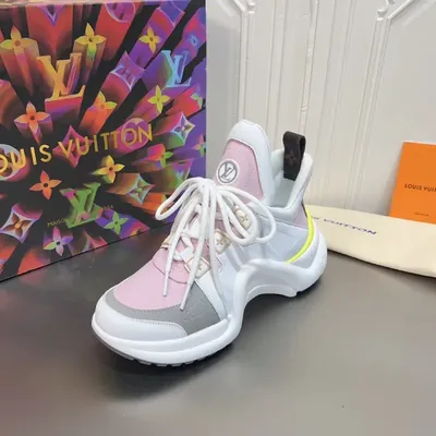 LV Archlight 1:1