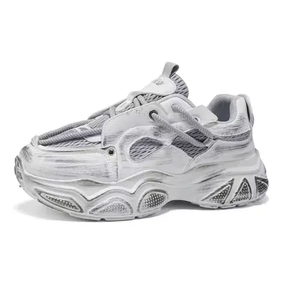 MARATHON ULTRA LIGHT SHOES