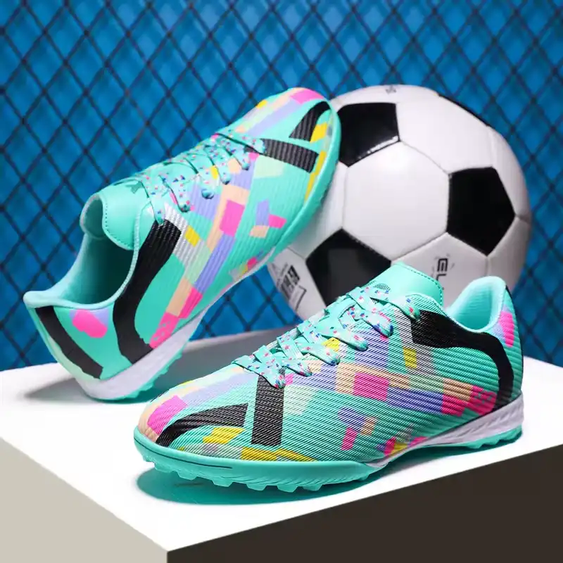 MATCHES & TRAINING SOCCER SHOES