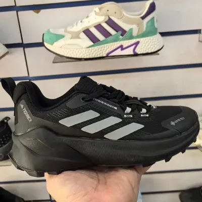 Adidas Outdoor Adventure Sneakers 1:1