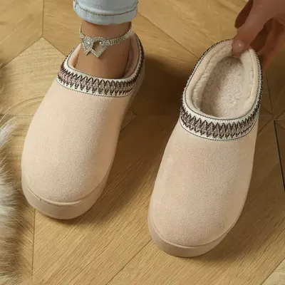  Women's High Quality Warm Waterproof Snow Boot