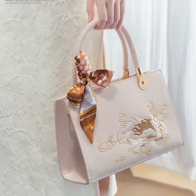  Beautiful Elegant Handbags for Women 