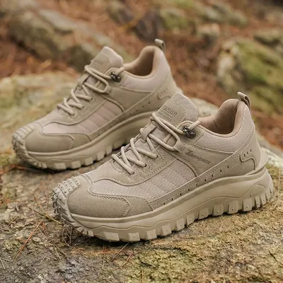 Large size workwear thick-soled sneakers,