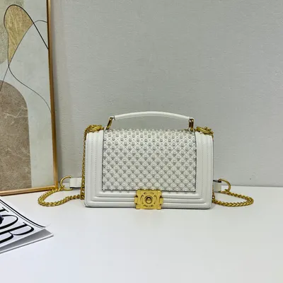 CHANEL-STYLE PEARL  BAG